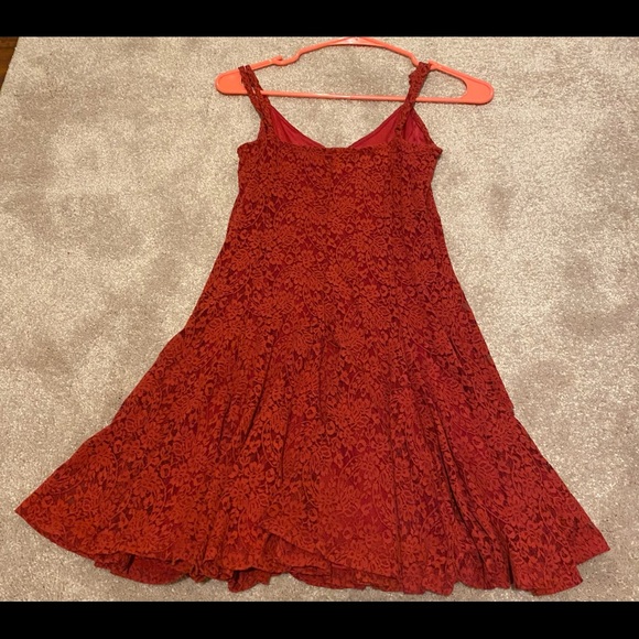 Dress - Picture 3 of 3